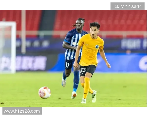 深入分析深圳足球队的控制打法及其战术理念与实践效果